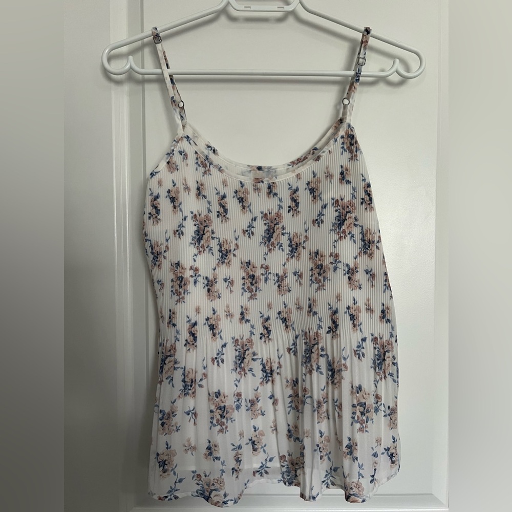 *NWT* ABERCROMBIE & FITCH FLOWY FLORAL TANK - SMALL